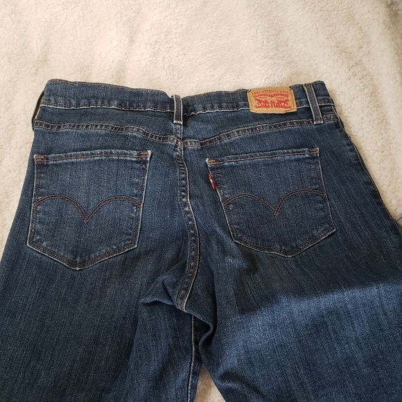 Levi's jean long shorts - Picture 2 of 3